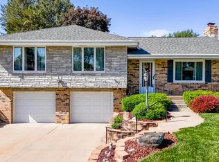 10111 O St, Omaha, NE 68127