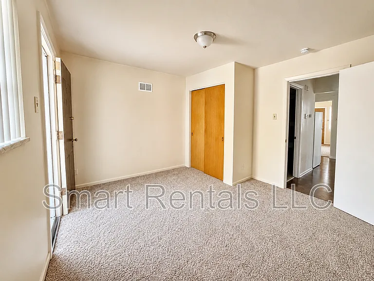 4277 Chippewa St #1 — Photo 2