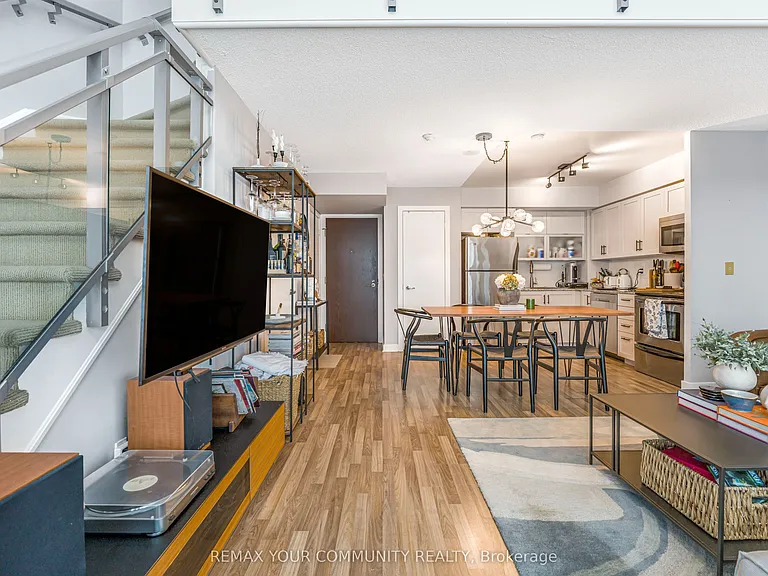 80 Western Battery Rd #209 — Photo 9