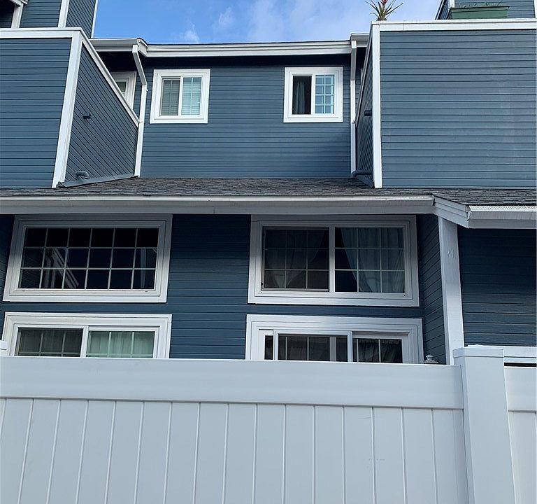 2nd image of 219 S Redwood Ave #G
