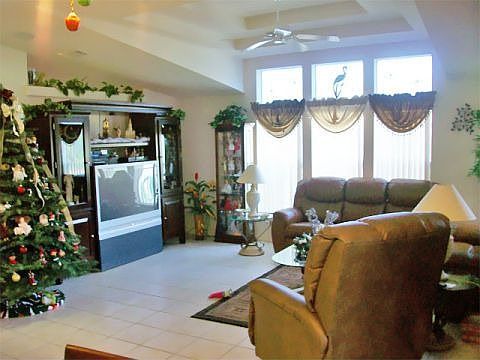 2nd image of 2111 Bayside Dr