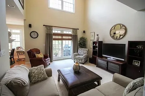 2522 Reflections Dr — Photo 4