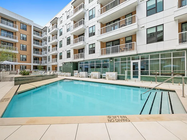 2323 S Lamar Blvd #520 — Photo 21