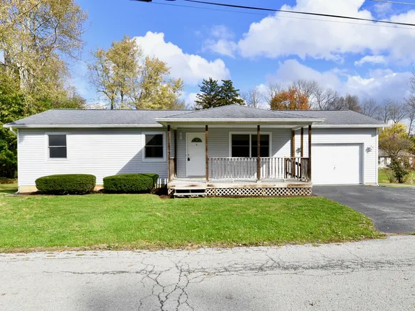 724 Sunset Dr, Danville, IN 46122