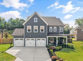 10806 Glory Maple Ln, Knoxville, TN 37932