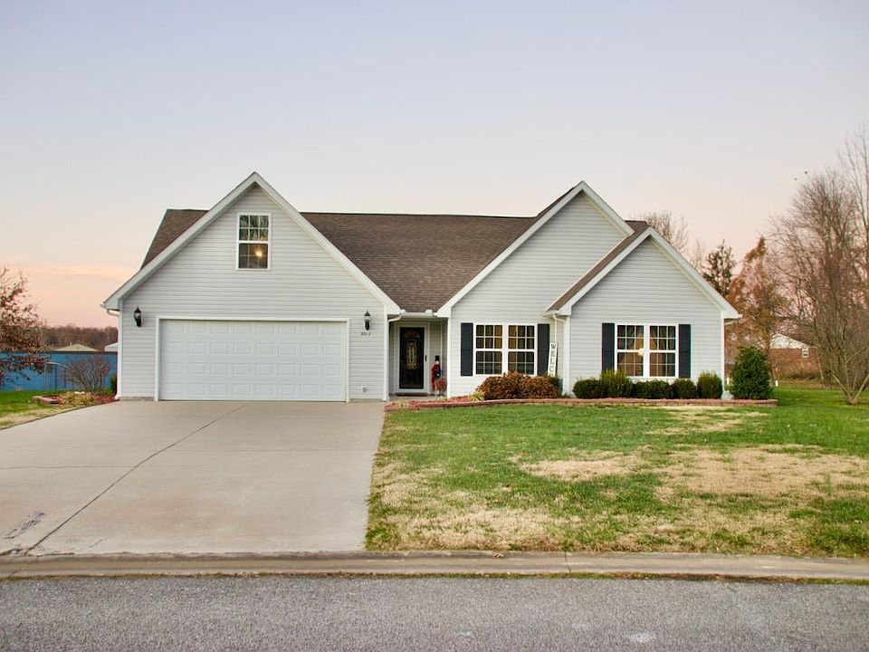 1st image of 2012 E Creekwood Dr