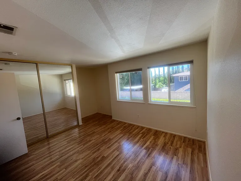 2040 Main St #105 — Photo 6