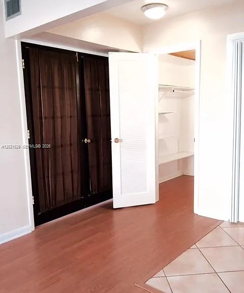 236 Castlewood Dr #104 — Photo 8