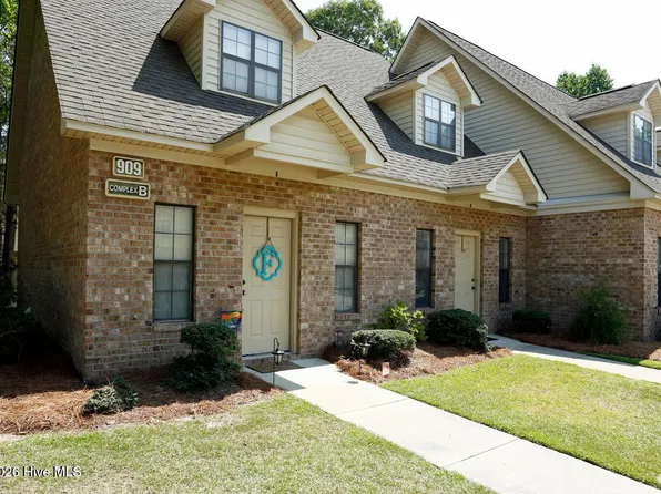 905 Allen Rd APT D3, Greenville, NC 27834