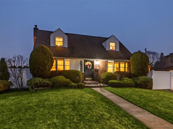 209 Bellmore Road, East Meadow, NY 11554