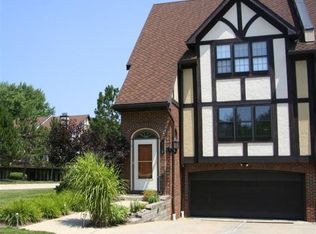 3513 Leeds Rd, Pepper Pike, OH 44124