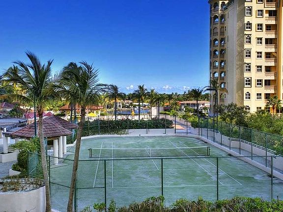 3rd image of 20185 E Country Club Dr #Penthouse 5