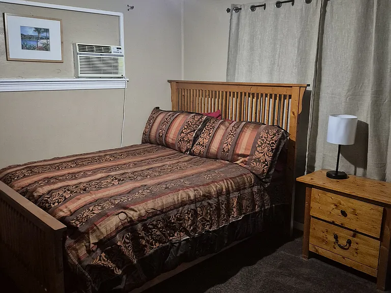 3600 Lancaster St — Photo 9