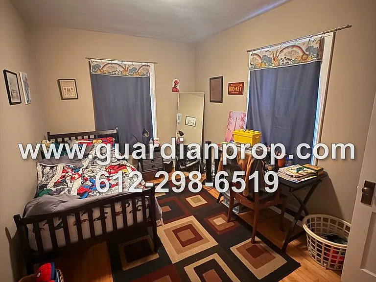 884-886 Cherokee Avenue — Photo 11