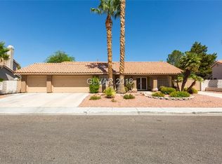 5744 Willowcreek Rd, North Las Vegas, NV 89031