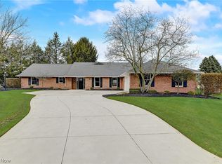 3361 Malory Cir NW, Canton, OH 44708