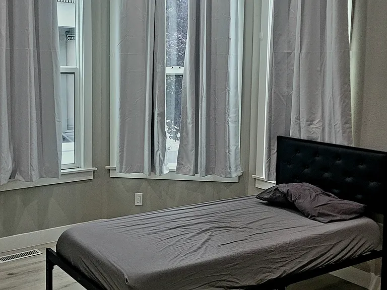 830 Martin Luther King Jr Way #A — Photo 11