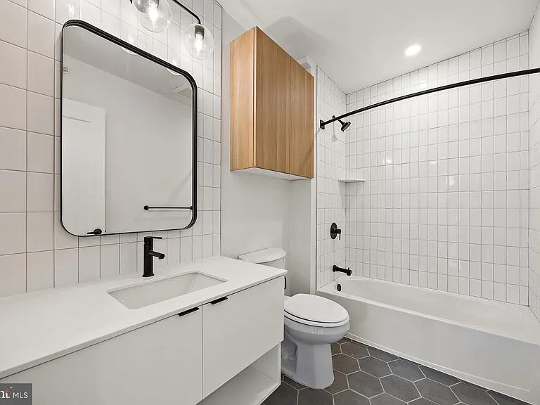 839 N Tatnall St #303 — Photo 7