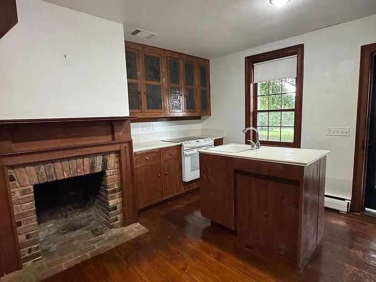 2839A Uniontown Rd — Photo 4