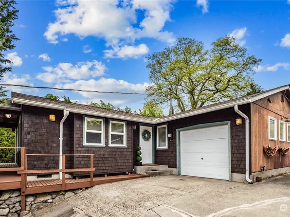 8414 14th Avenue SW, Seattle, WA 98106