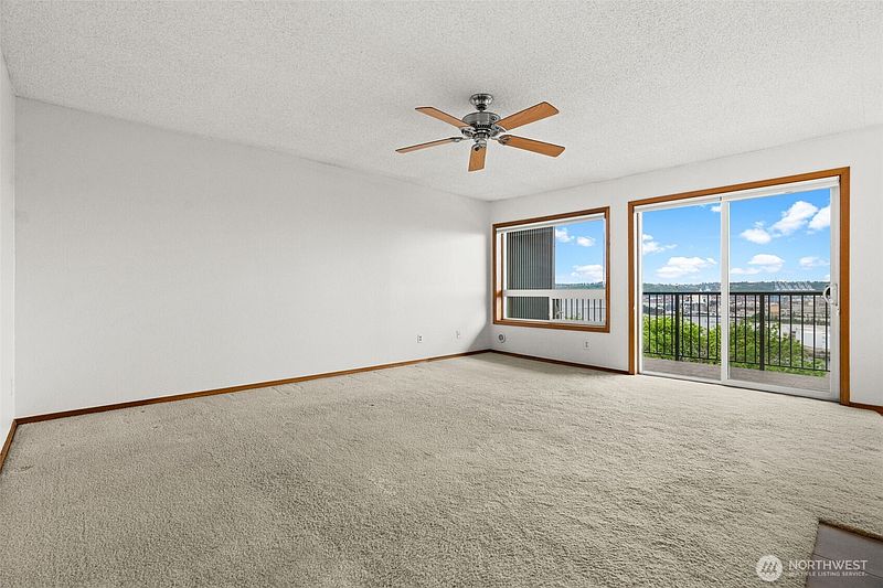 5th image of 525 Broadway #308