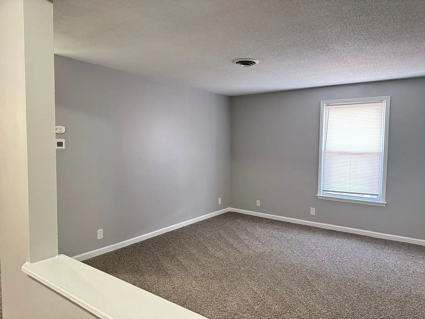 528 Main St — Photo 3
