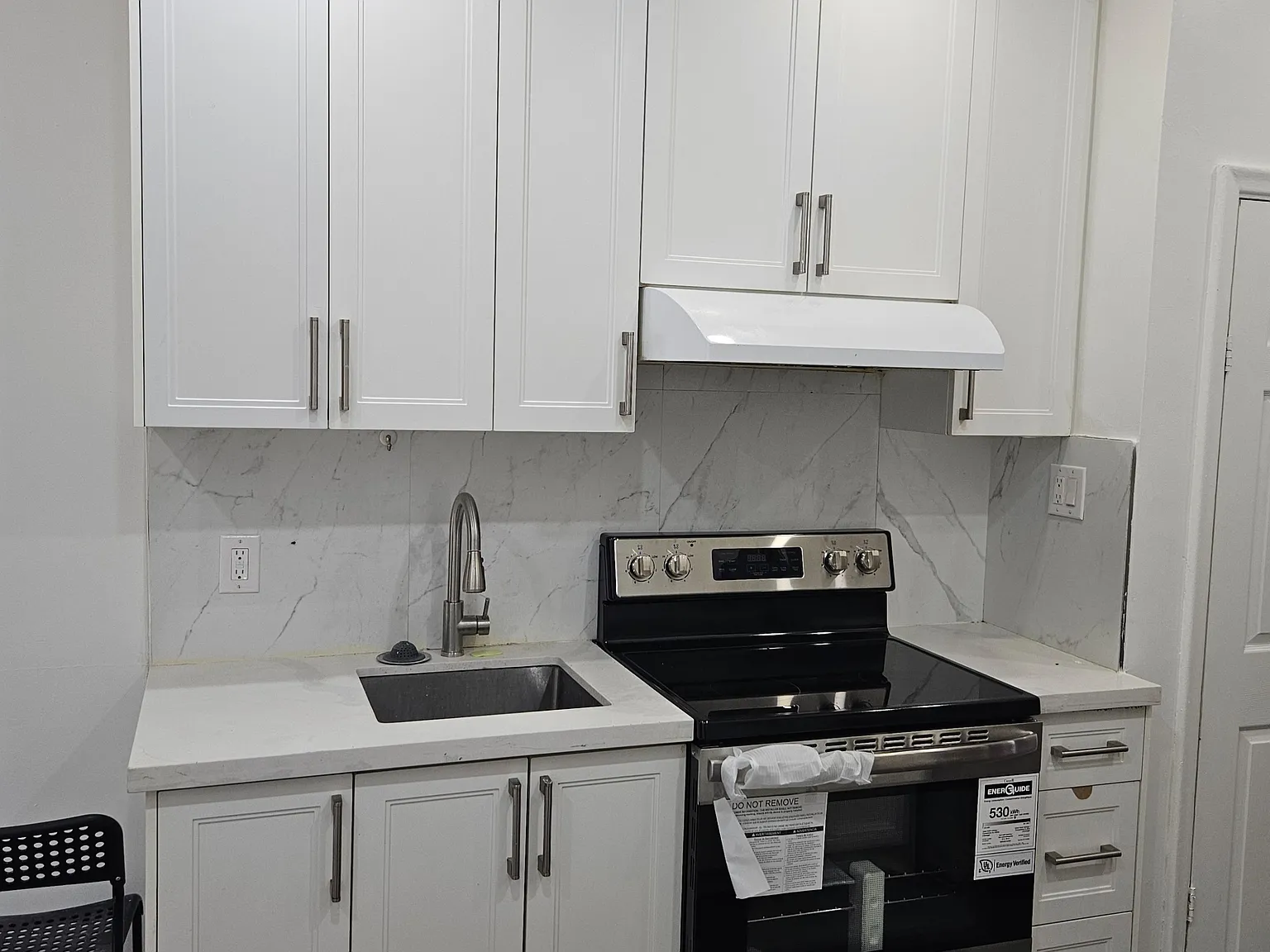 6 bed, $3,999 — Photo 4