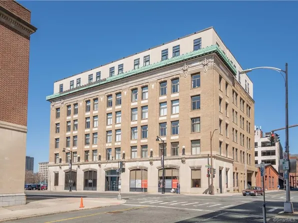 266 Pearl St APT 405, Hartford, CT 06103