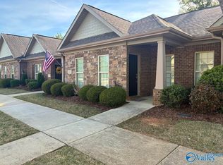 537 W Mossyleaf Dr, Huntsville, AL 35824