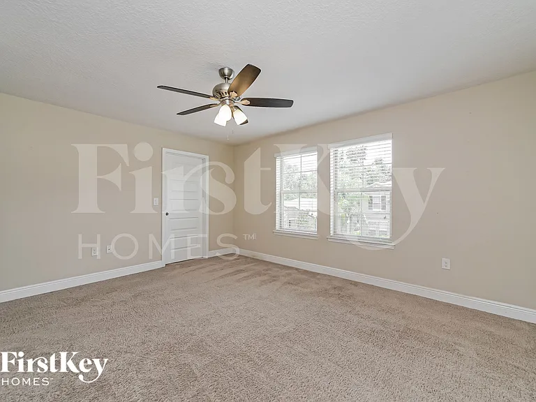 1651 Nina Dr — Photo 15