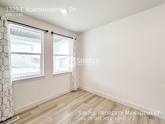 4th image of 1329 E Northhampton Dr