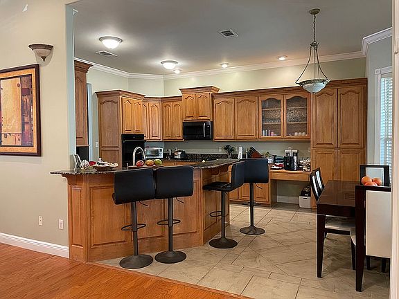 4th image of 13053 Riverwalk Cir