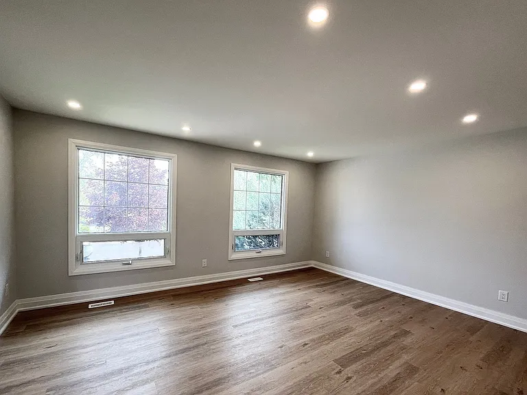 26 Oren Blvd #MAIN — Photo 5