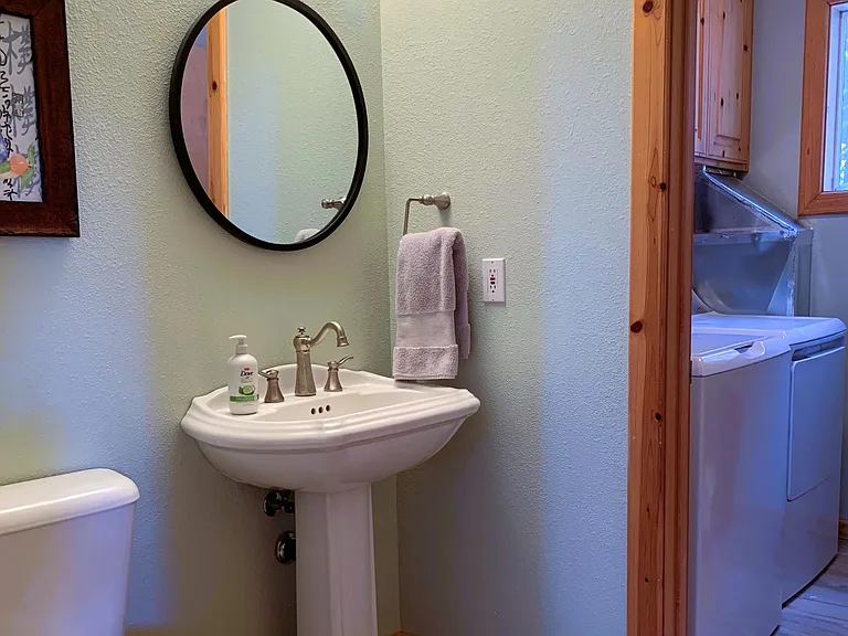 12768 Zurich Pl — Photo 23
