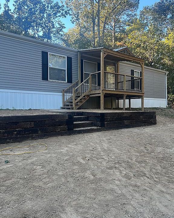 1st image of 592 San Saba Ln