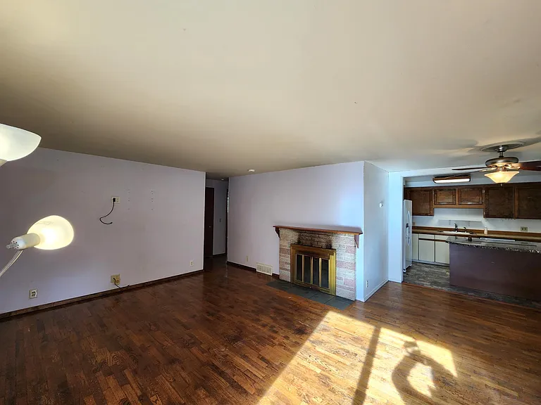 18027 Sunnyside Ave N — Photo 8
