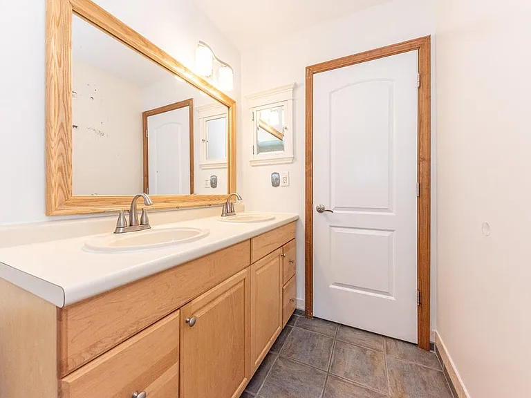 603 Manor Dr — Photo 28