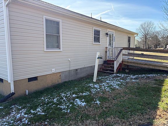 4th image of 1836 Irvington Rd