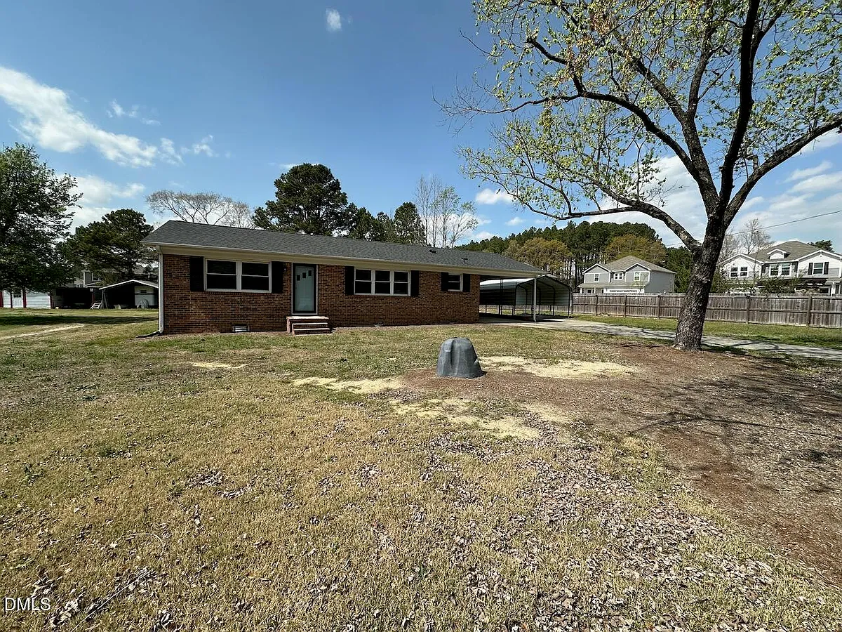 Building Photo - 3937 Louisbury Rd