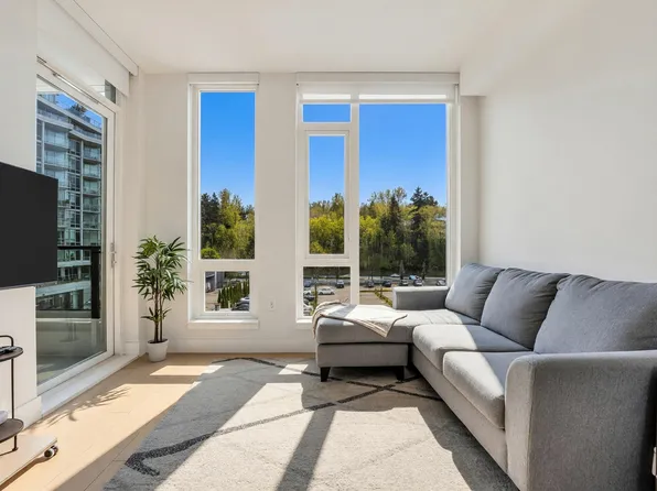 3538 Sawmill Cres #512, Vancouver, BC V5S 0C1