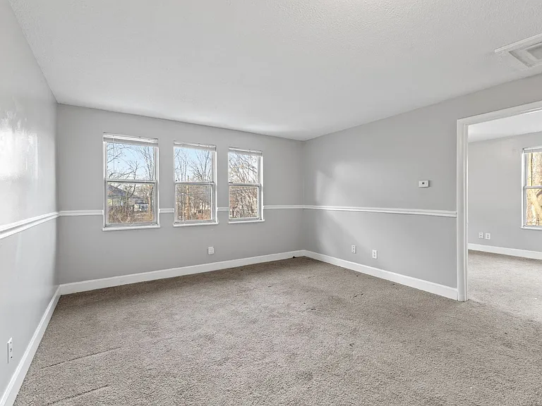 Balsam Avenue Apartments - The Villages — Photo 8