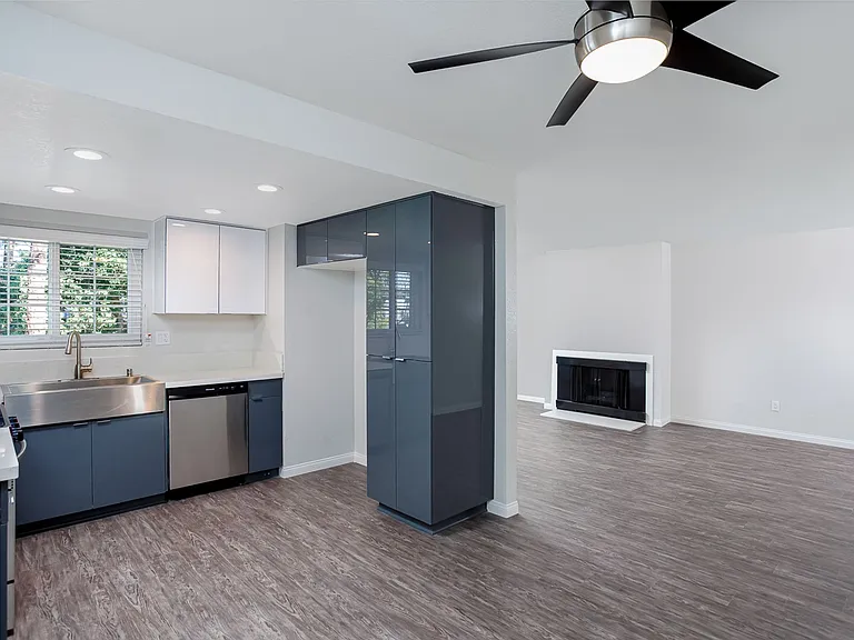 Countrywood Apartments — Photo 27