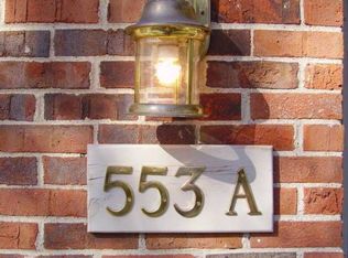 553 Longshore Dr APT A, Ann Arbor, MI 48105