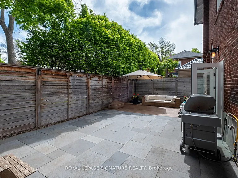 77 Runnymede Rd — Photo 19