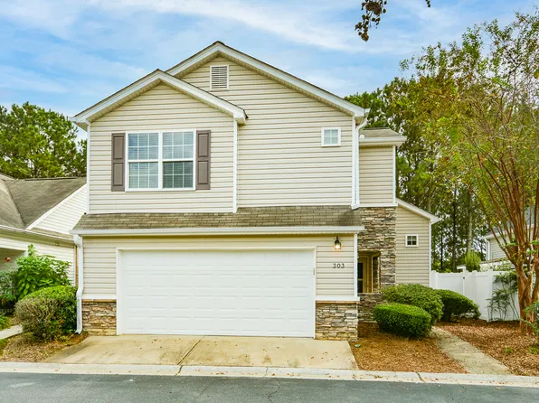 303 Hiawassee Dr, Woodstock, GA 30188