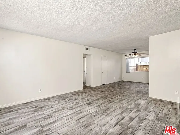 1601 Torrance Blvd #1 — Photo 9