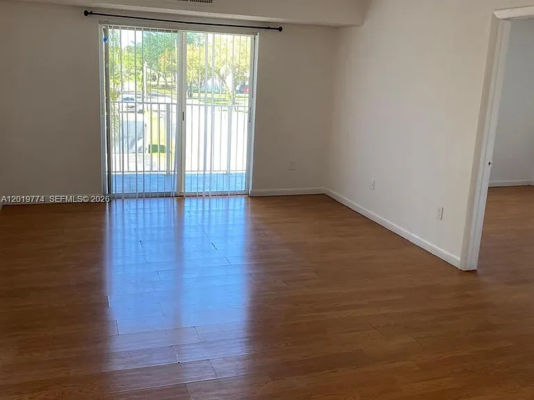 8240 SW 210th St #111 — Photo 6