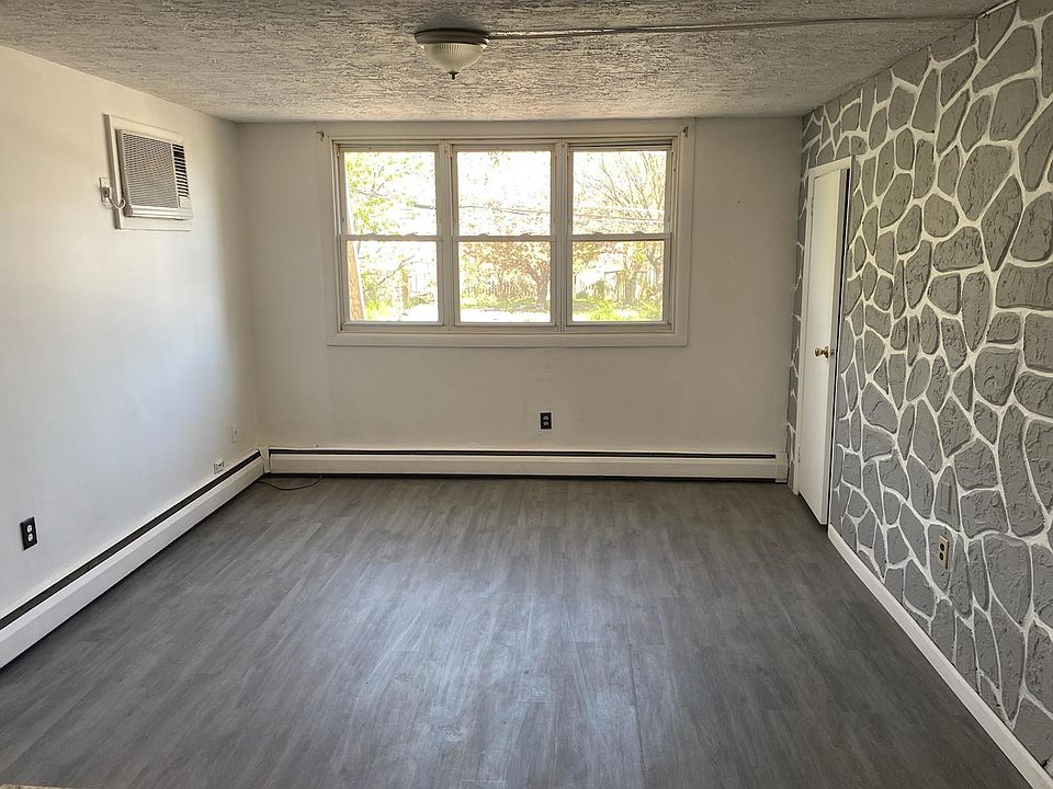 8011 Montague St Philadelphia, PA, 19136 Apartments for Rent Zillow