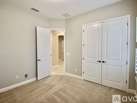 4th image of 92 Pienza Ave