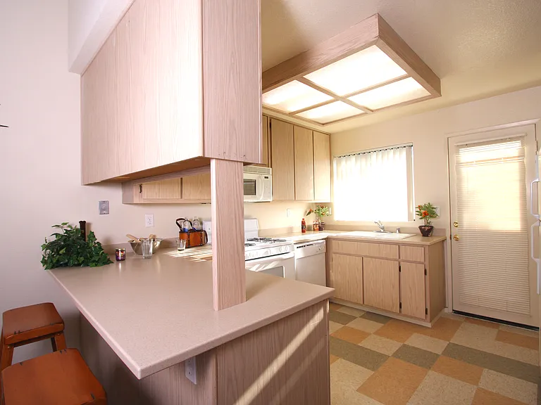 1600 Valdora St — Photo 13